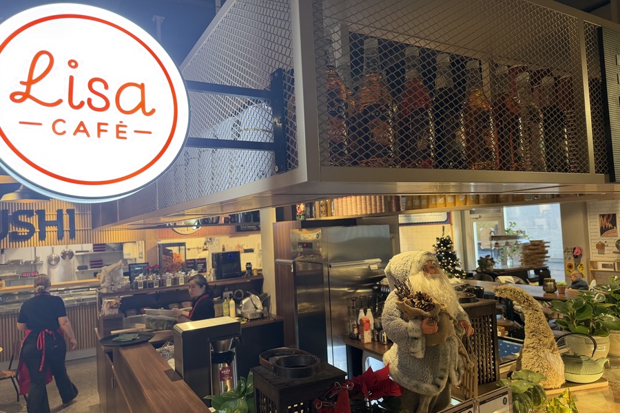 Lisa Cafe