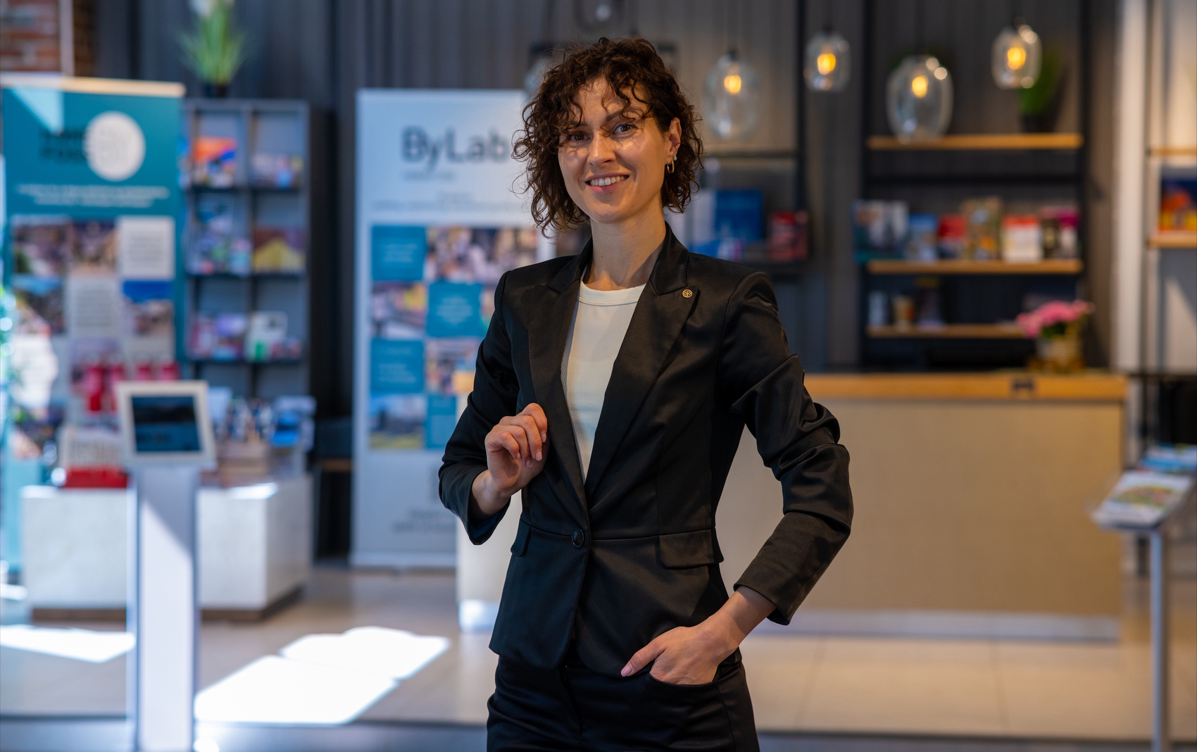 Bli bedre kjent med Kira – vår vert på ByLab